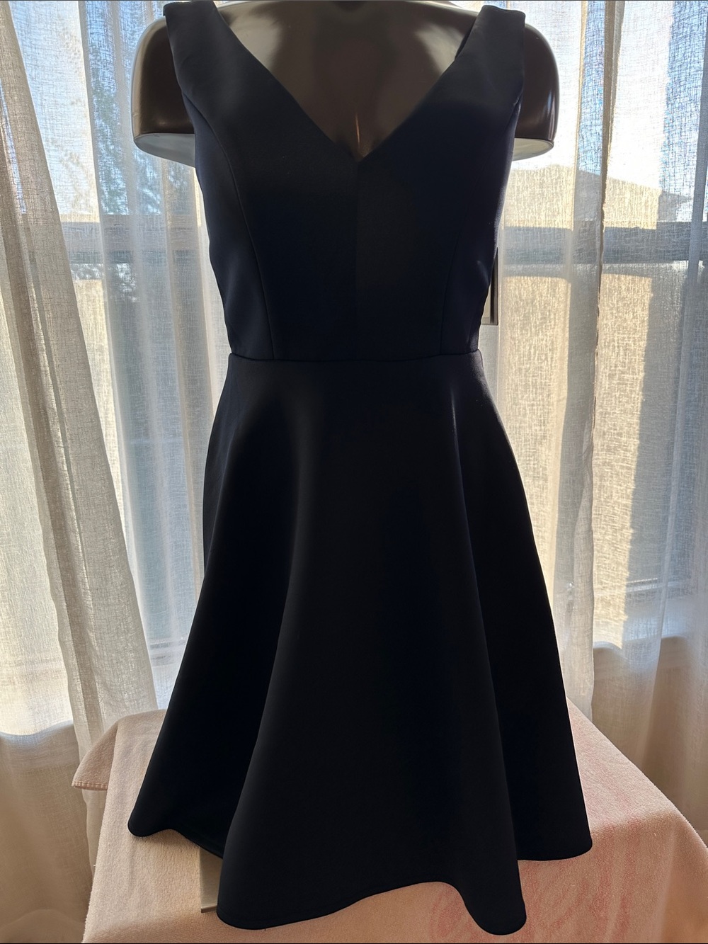 Elegant Black V-Neck Mini Dress
